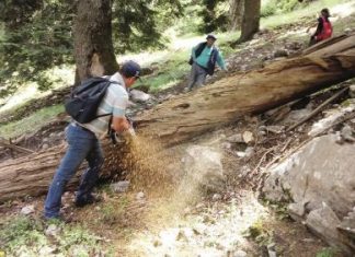 Με επιτυχία η εθελοντική διάνοιξη μονοπατιού στα Άγραφα