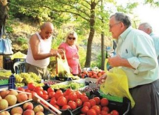 Ορίστηκαν από την Περιφέρεια το κόστος και ο αριθμός για τις άδειες υπαίθριου πλανόδιου εμπορίου