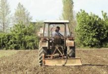Νέα ρύθμιση για τις οφειλές αγροτών