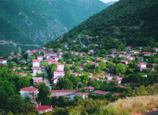 Το γήπεδο Δυτικής Φραγκίστας ανακαινίζεται