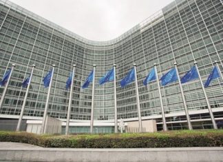 Ευρωπαϊκή Επιτροπή: Προσλήψεις & αποσπάσεις υπαλλήλων