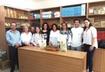 Οι “Θυγατέρες της Ευρυτανίας” ενισχύουν το Κοινωνικό Παντοπωλείο Καρπενησίου