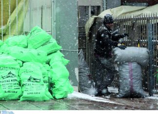 32.000 ευρώ δίνει φέτος ο Δήμος Καρπενησίου για αλάτι αποχιονισμού.