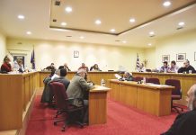 Με 48 θέματα συνεδρίασε το Δημοτικό Συμβούλιο Καρπενησίου .