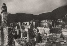 Οι ναζί καίνε το Καρπενήσι