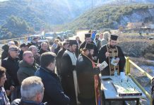 Με λαμπρότητα γιορτάστηκαν τα Θεοφάνεια σε Άγραφα και Καρπενήσι