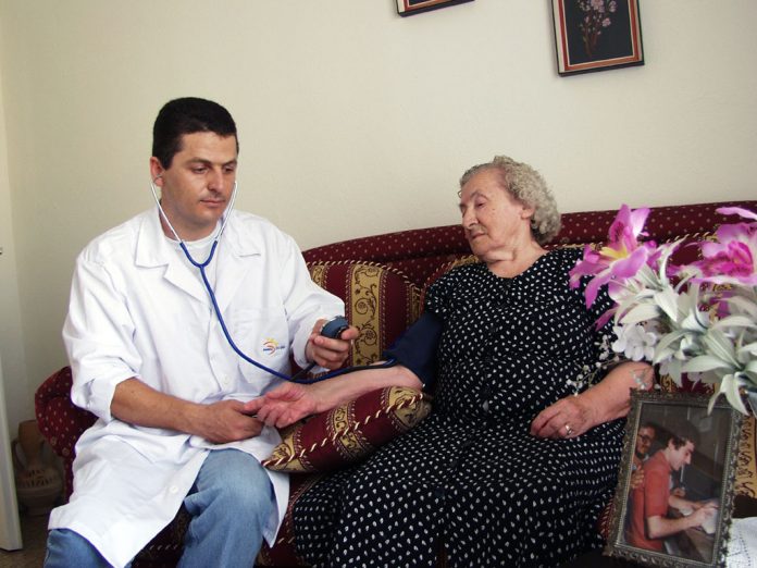 βοηθεια στο σπιτι