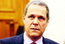Ο Θάνος Τζήμερος την Κυριακή στο Καρπενήσι