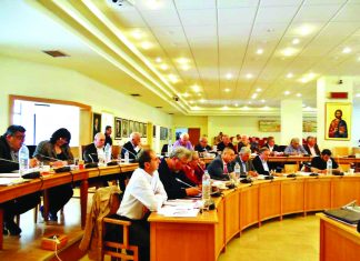 Αναπάντητα τα ερωτήματα της Λαϊκής Συσπείρωσης στο Περιφερειακό Συμβούλιο