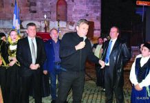 Εγκαίνια εκλογικού κέντρου και περιοδείες για τον Απόστολο Γκλέτσο