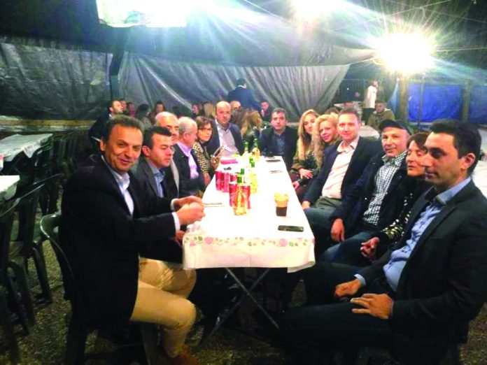 Σε Κρέντη και Τσούκα ο Αλέξης Καρδαμπίκης