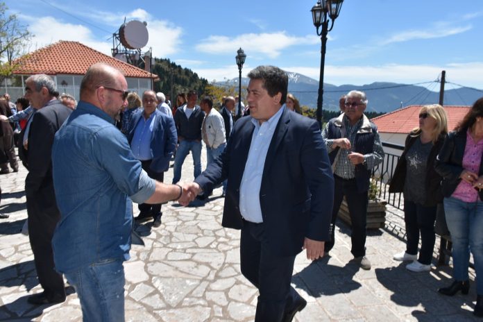 Τηλεοπτικό ντιμπέιτ ζητά ο Μπαμπαλής