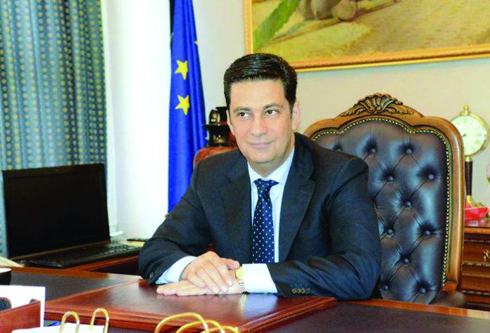 ΕΝΤΟΣ ΕΚΤΟΣΣτις 30 Αυγούστου ορκίζεται ο Δήμαρχος και το νέο Δημοτικό Συμβούλιο Αγρινίου