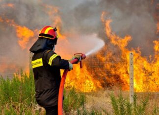 Πολλές φωτιές απο Κεραυνούς σε όλο το νομό
