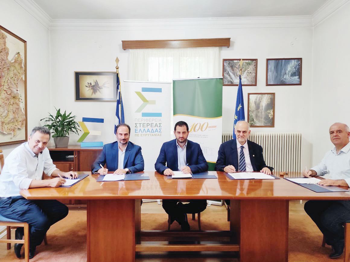 mnimonio_pste_karpenisi1