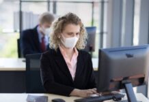 Κορωνοϊός-ΥΠΕΣ: Νέες οδηγίες προς Δημόσιο και ΟΤΑ (εγκύκλιος)