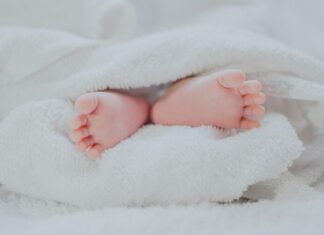 Τους έδωσαν λάθος μωρό στο μαιευτήριο !