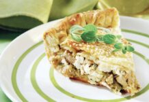 Πίτα με το αρνί του Πάσχα που περίσσεψε και λαχανικά