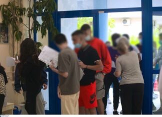 Πανελλήνιες 2021: Πρεμιέρα με Νεοελληνική Γλώσσα, μάσκες και self test
