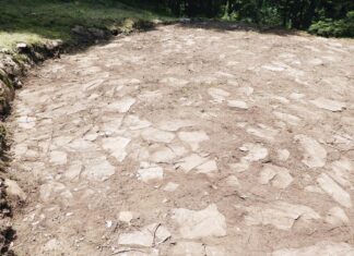 Επιχείρηση “Πέτρινα αλώνια”. Στα πλαίσια της δράσης του ΚΠΕ Καρπενησίου για την Ημέρα Περιβάλλοντος