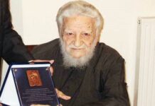 Ο «άγνωστος» ιερέας που κήδεψε τον Νίκο Καζαντζάκη