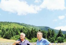 Συνάντηση Δημάρχου Αγράφων με τον Δήμαρχο Ελασσόνας για την καλλιέργεια αρωματικών φυτών σε Άγραφα και Όλυμπο