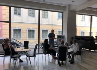 Στους 110 ανέρχεται ο αριθμός των πυρόπληκτων που εξακολουθούν να φιλοξενούνται σε ξενοδοχεία υπό την επιμέλεια της Περιφέρειας Στερεάς Ελλάδας