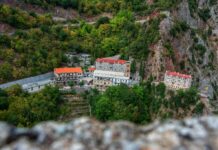 Παναγία «Η Προυσιώτισσα» Η Μητέρα της Ρούμελης