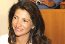 Η Αλεξία Μπακογιάννη Δήμαρχος Καρπενησίου;