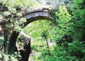 Γέφυρα «Καμάρα» στους Δομνιανούς: Παρατείνεται μέχρι το Μάιο του 2022 η ανάπλαση