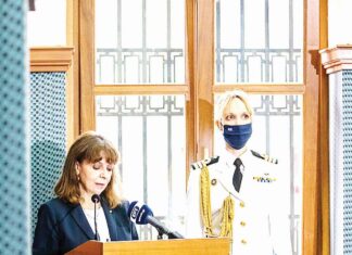 Επίτιμη Δημότης Ναυπακτίας η Πρόεδρος της Δημοκρατίας Κατερίνα Σακελλαροπούλου