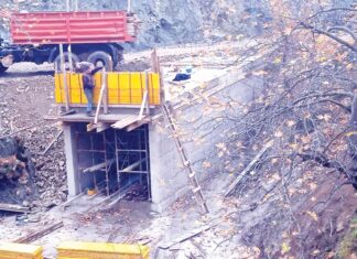 Άγραφα: Συνεχίζονται με αμείωτο ρυθμό τα έργα αντιμετώπισης κατολισθήσεων