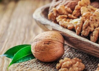 Δ.Ε. Καρπενησίου: Εκτιμήθηκαν οι ζημιές σε καλλιέργειες καρυδιών λόγω παγετού