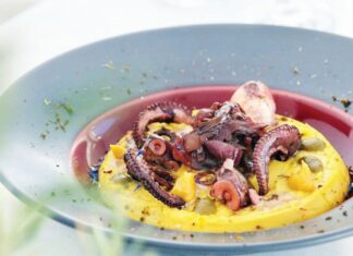 Τα Σαρακοστιανά: Χταπόδι με κρασί και φάβα