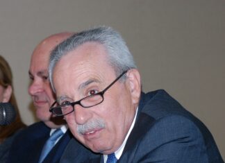 Εκτός του ΔΣ Συλλόγου Καρπενησιωτών ο Δ. Ευαγγελοδήμος