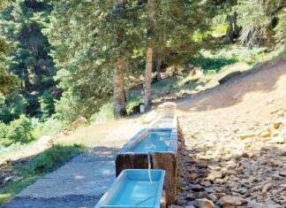 29 μεταλλικές ποτίστρες παρέδωσε η Π.Ε. Ευρυτανίας