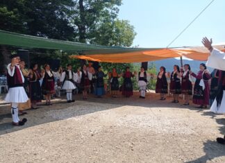 ‘Στηρίξτε με έργα τα Άγραφα!’