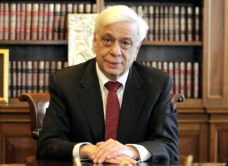 Κάτω από τη μύτη