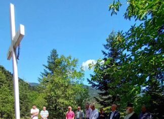 Στο Παλιό Μικρό Χωριό τιμήθηκε η μνήμη των 13 εκτελεσθέντων από τους Ιταλούς