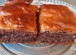 Μπακλαβάς αλλιώς… με σοκολάτα και μπισκότα