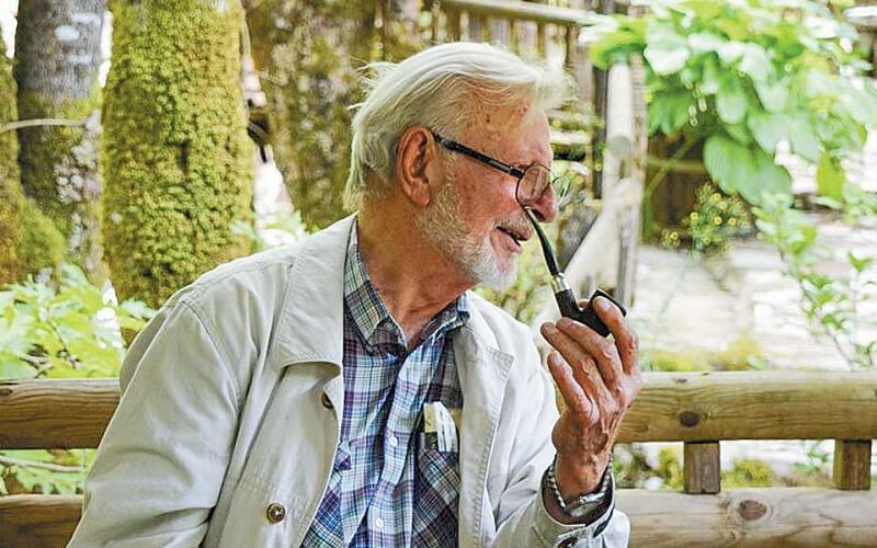 ΣΤΡΕΜΜΕΝΟΣ