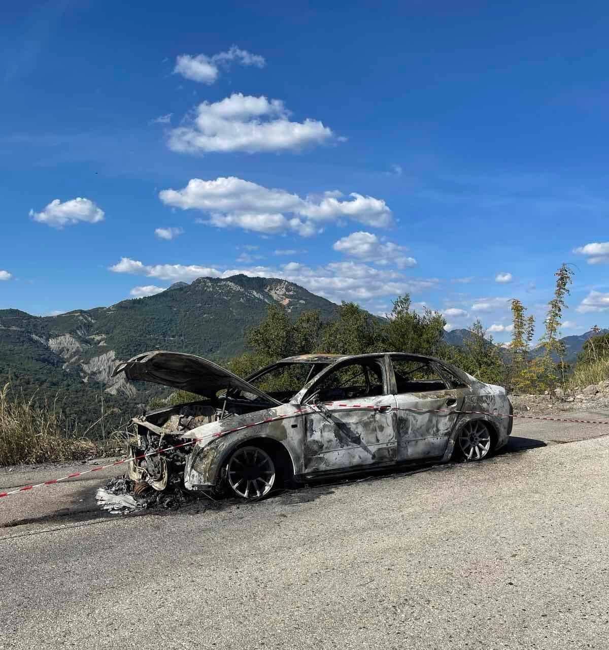 καμενο αμαξι1