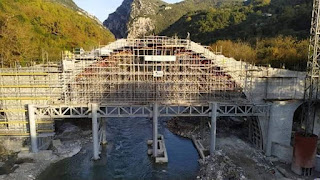 παρεμβαση συλλογου