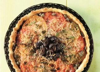 Τάρτα με ντομάτες και ελιές