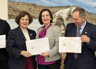 Δεύτερο Πανελλήνιο Βραβείο το Μέλι Αγράφων