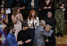 Τραγωδία στα Τέμπη: Έδωσαν τιμητικά το πτυχίο της Αρχιτεκτονικής στις αδικοχαμένες φοιτήτριες
