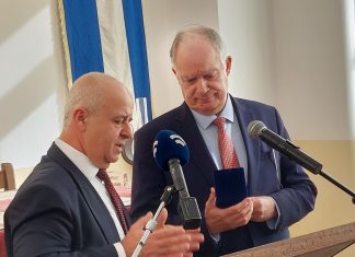 Φωτογραφικό Ντοκουμέντο από τα εγκαίνια του Μουσείου Εθνικής Αντίστασης Κορυσχάδων img 3314