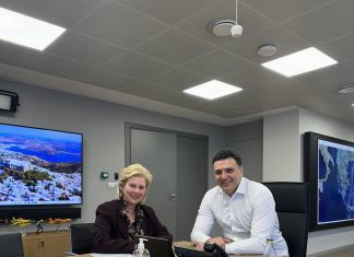 Συνάντηση της Τζίνας Οικονόμου με τον Υπουργό Κλιματικής Κρίσης Βασίλη Κικίλια