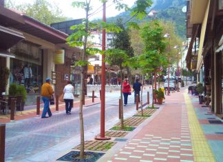 Χώροι στάθμευσης, μονοδρομήσεις, στάσεις λεωφορείων στα θέματα του Συμβουλίου 15s10karpenis