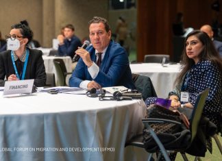 c98070ae aa06 4d17 8ca7 bdb203530b83